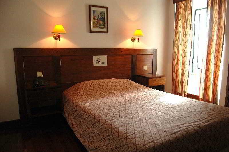 אלמיירים Hotel O Novo Principe מראה חיצוני תמונה